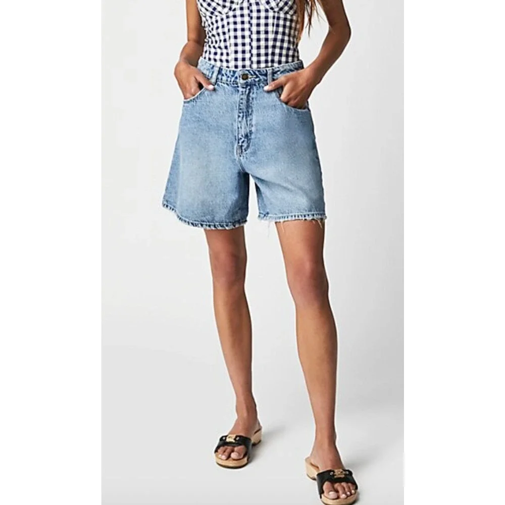 NEW ROLLA'S SUPER MIRAGE DENIM JEAN SHORTS FREE PEOPLE SZ 33